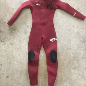 Xcel Youth Comp 4/3 Wetsuit Size 6